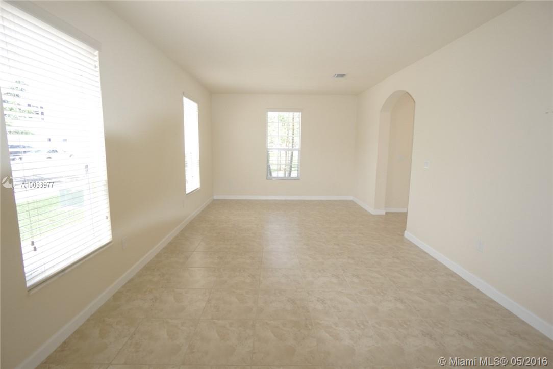 KENDALL SQUARE - Residential