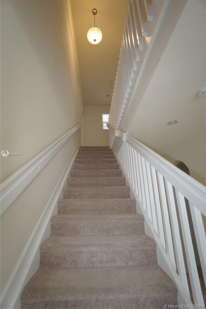 KENDALL SQUARE - Residential