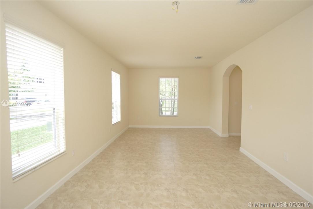 KENDALL SQUARE - Residential