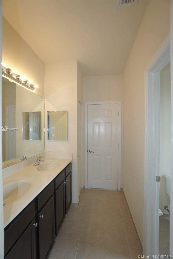 KENDALL SQUARE - Residential