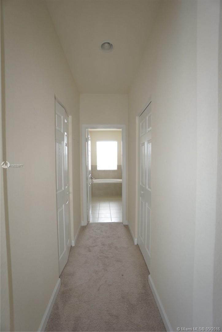 KENDALL SQUARE - Residential