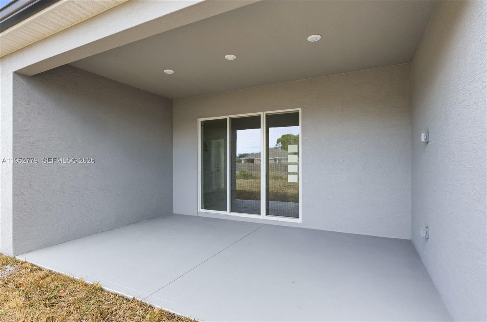 PORT MALABAR UNIT 15 LOT 2 - Residential