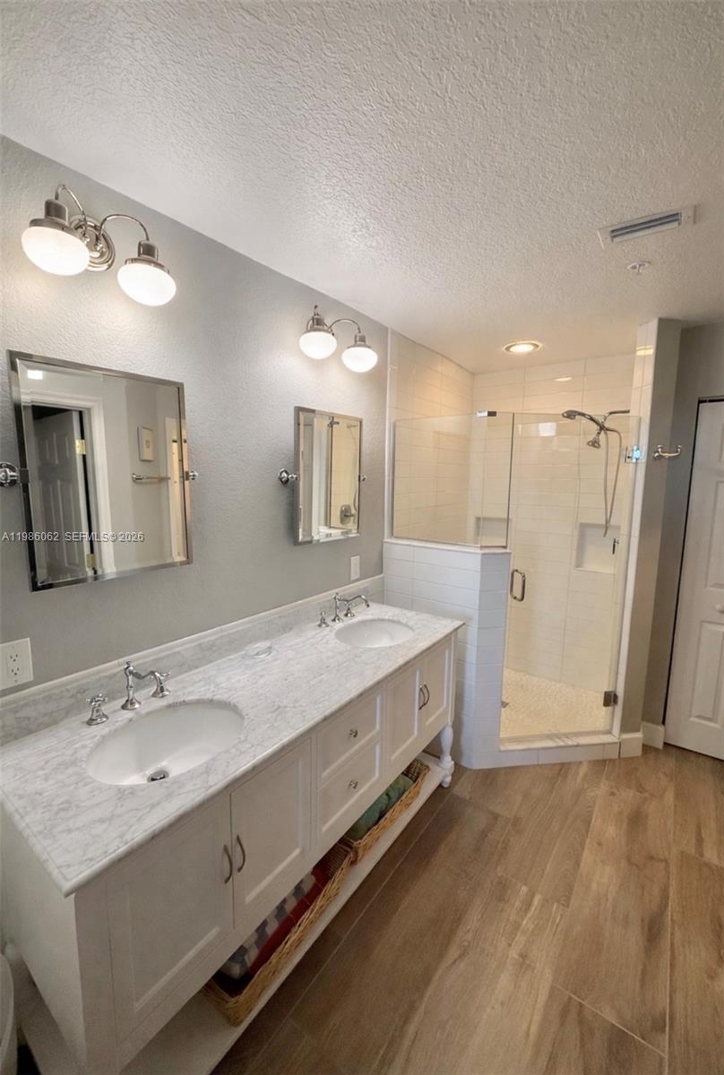 BOCA VISTA HARBOR BLDG C - Residential