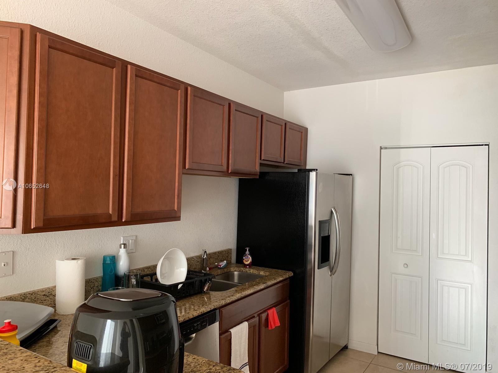 FLORENCE AT CRYSTAL LAKES - Residential Lease