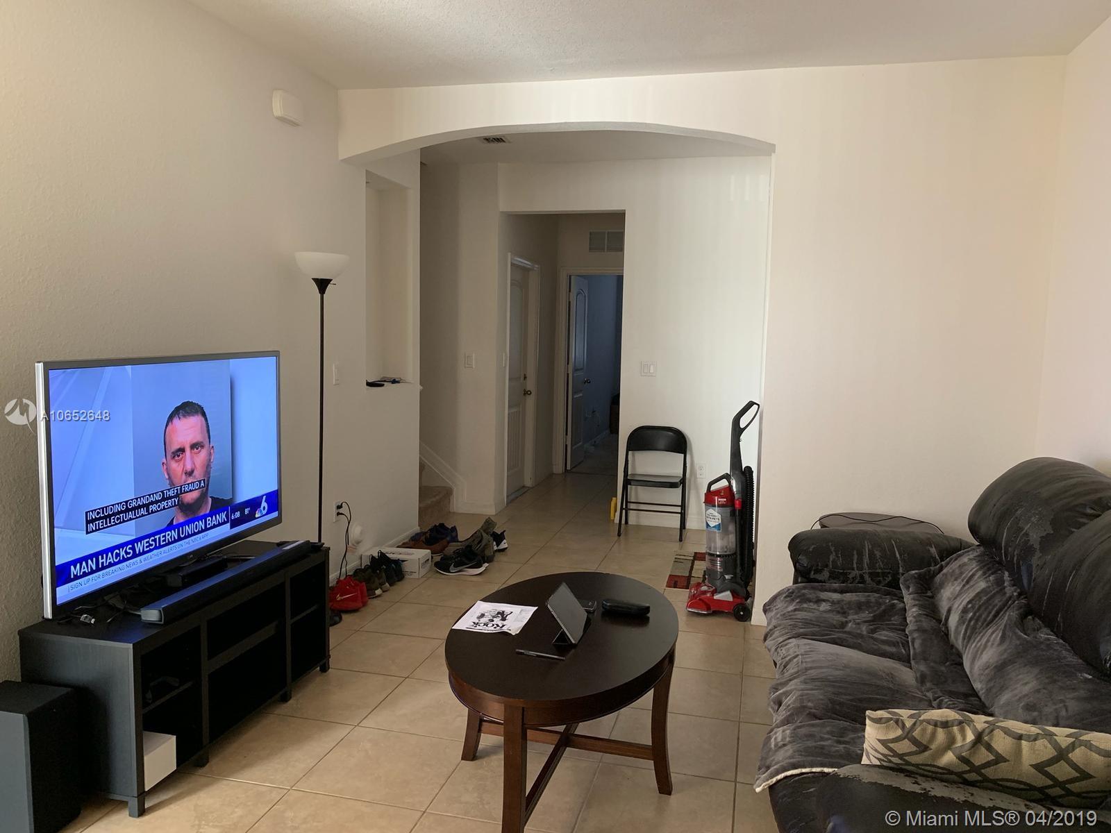 FLORENCE AT CRYSTAL LAKES - Residential Lease