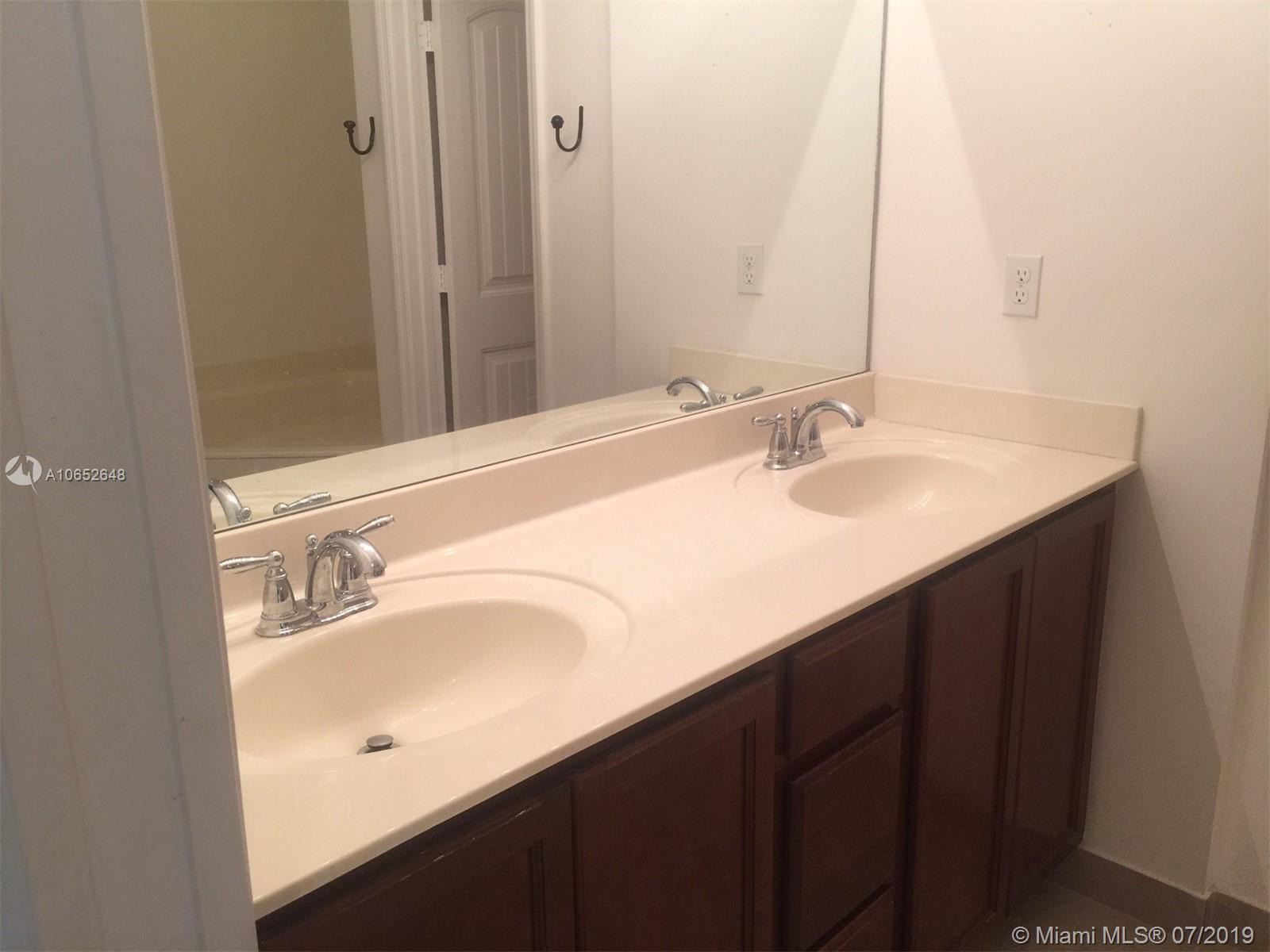 FLORENCE AT CRYSTAL LAKES - Residential Lease