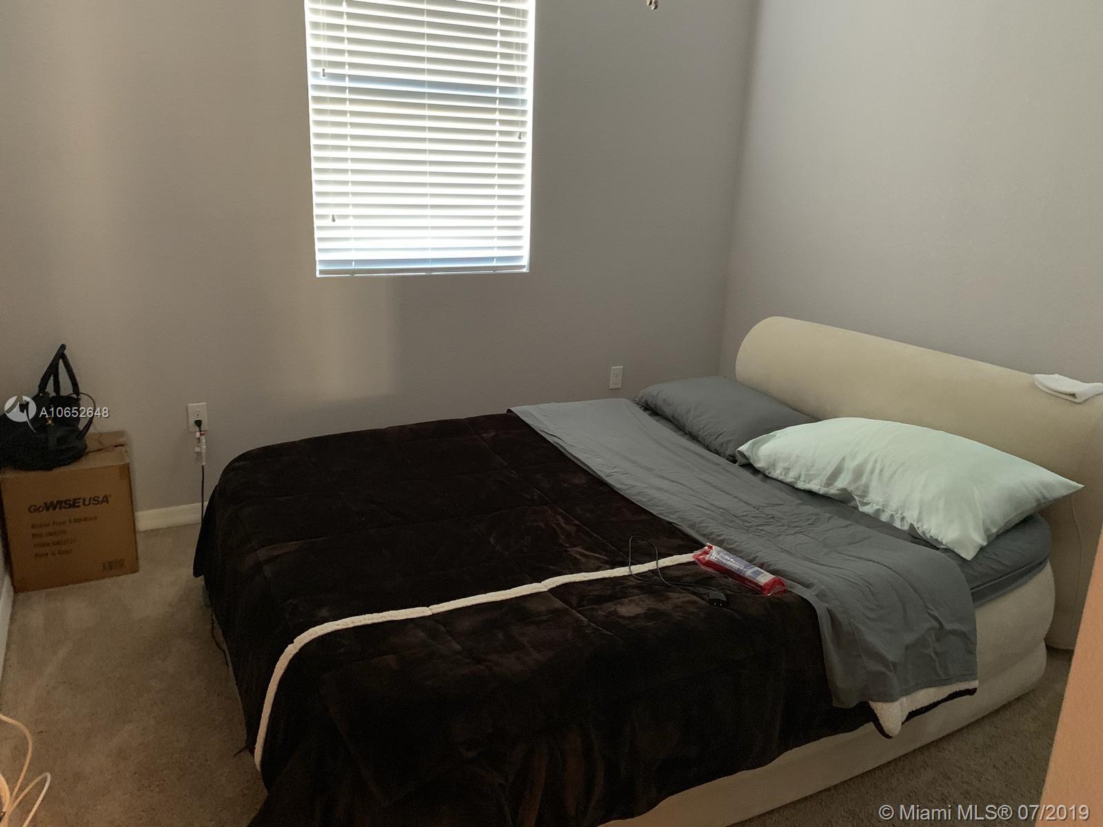 FLORENCE AT CRYSTAL LAKES - Residential Lease