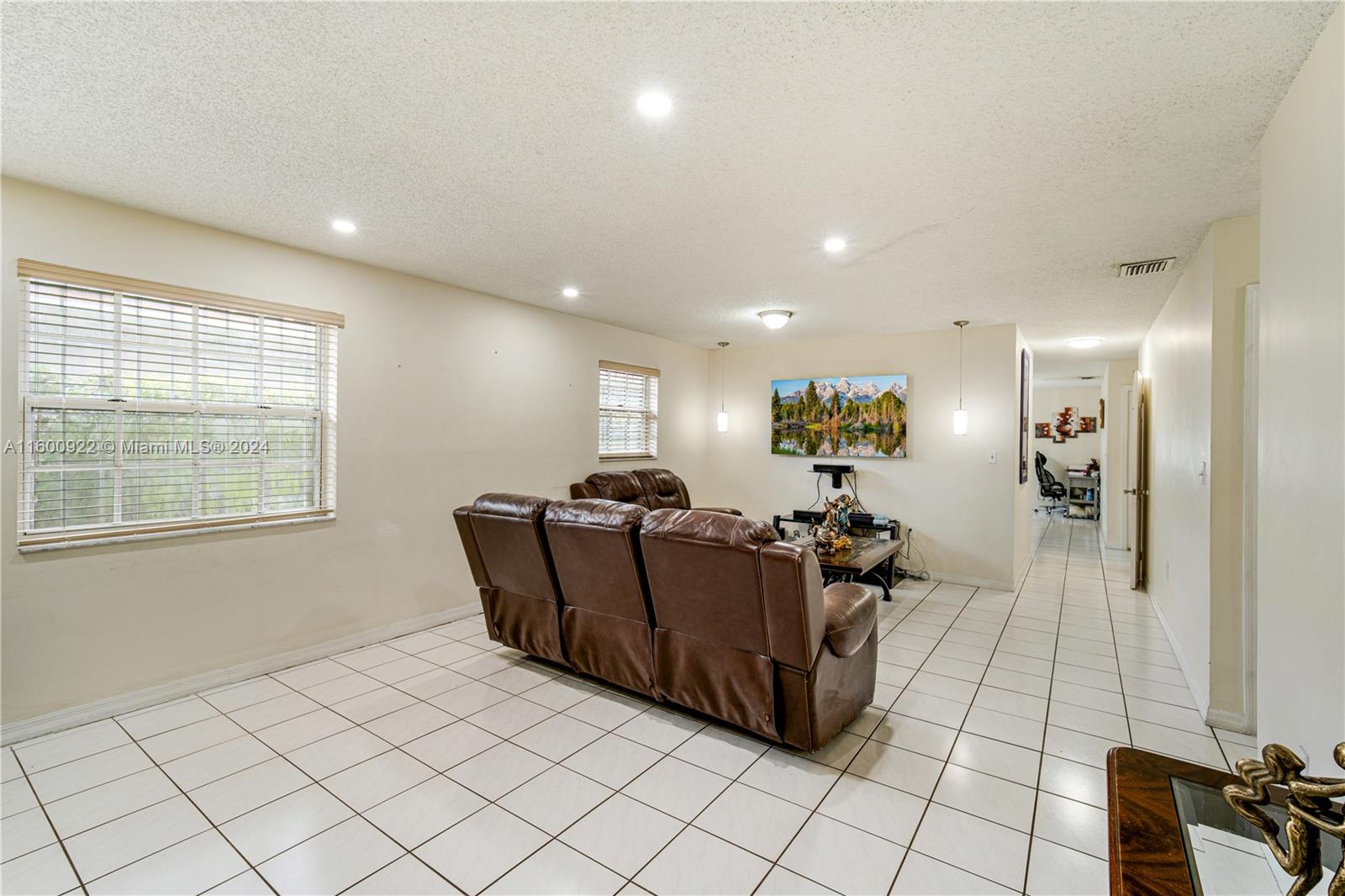 2245 SW 62nd Ave