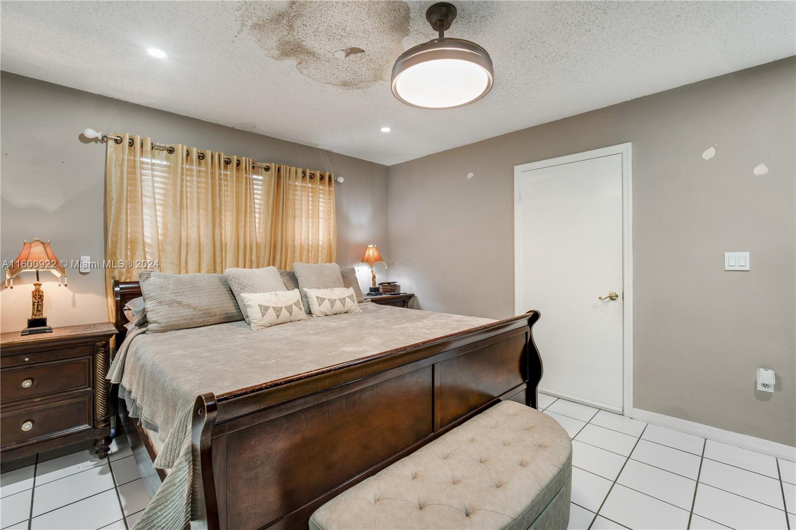 CORAL WAY PARK SEC B - Residential