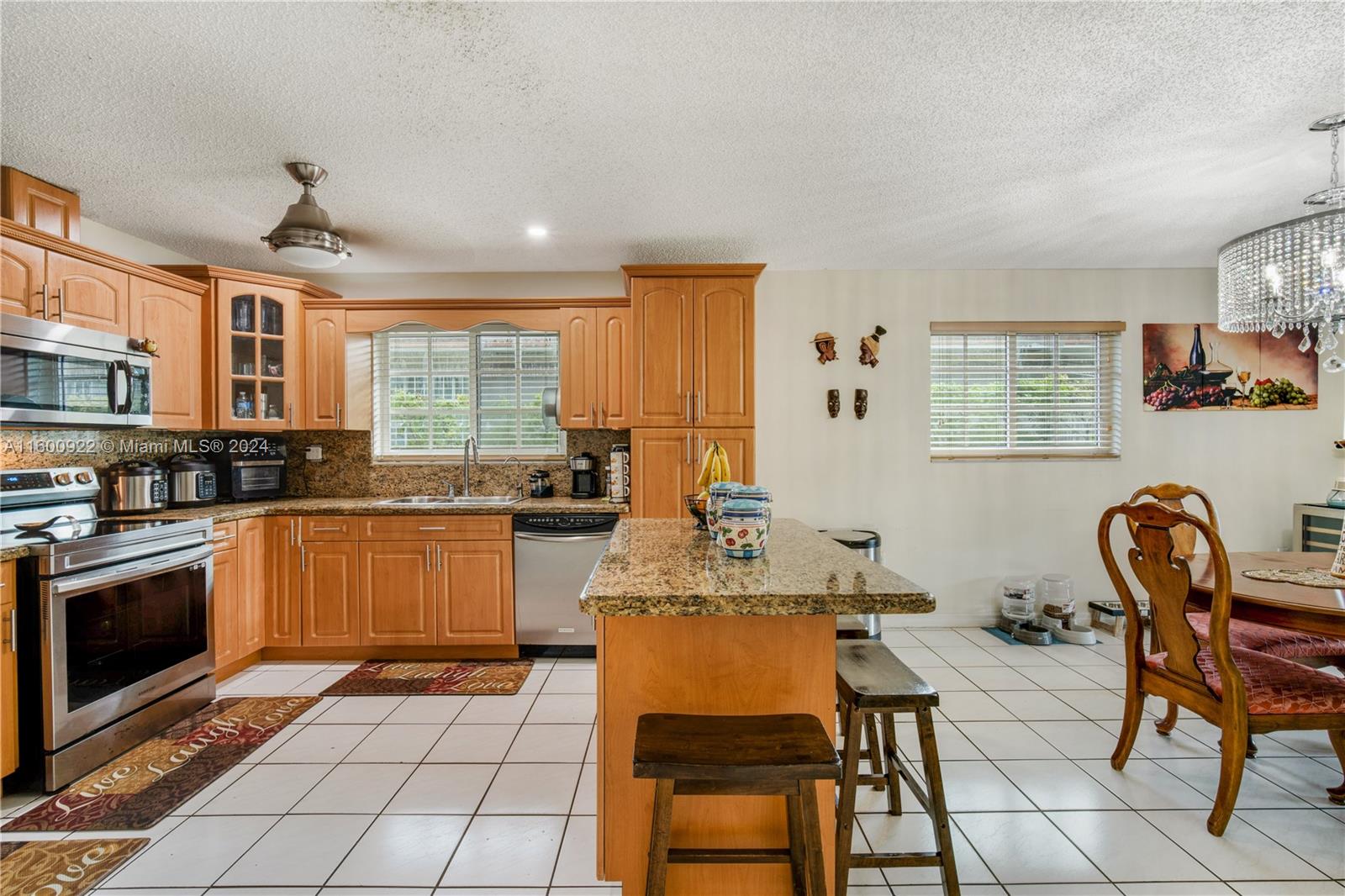 CORAL WAY PARK SEC B - Residential