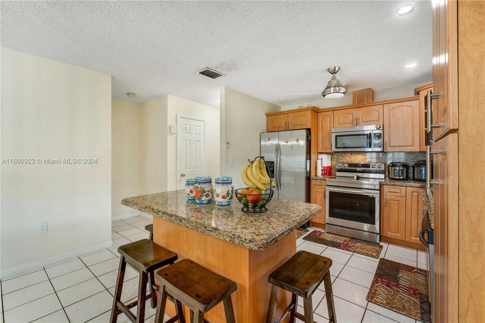 CORAL WAY PARK SEC B - Residential