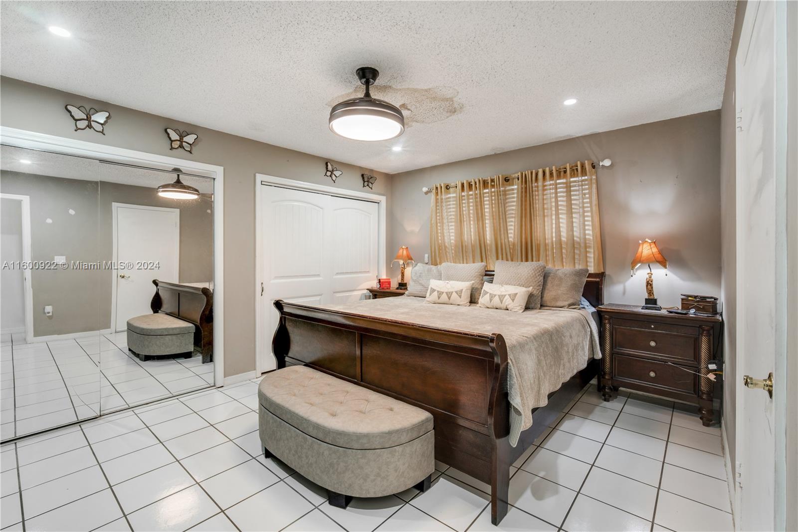CORAL WAY PARK SEC B - Residential