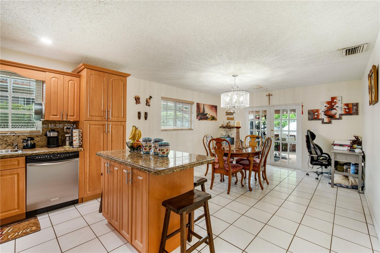 CORAL WAY PARK SEC B - Residential
