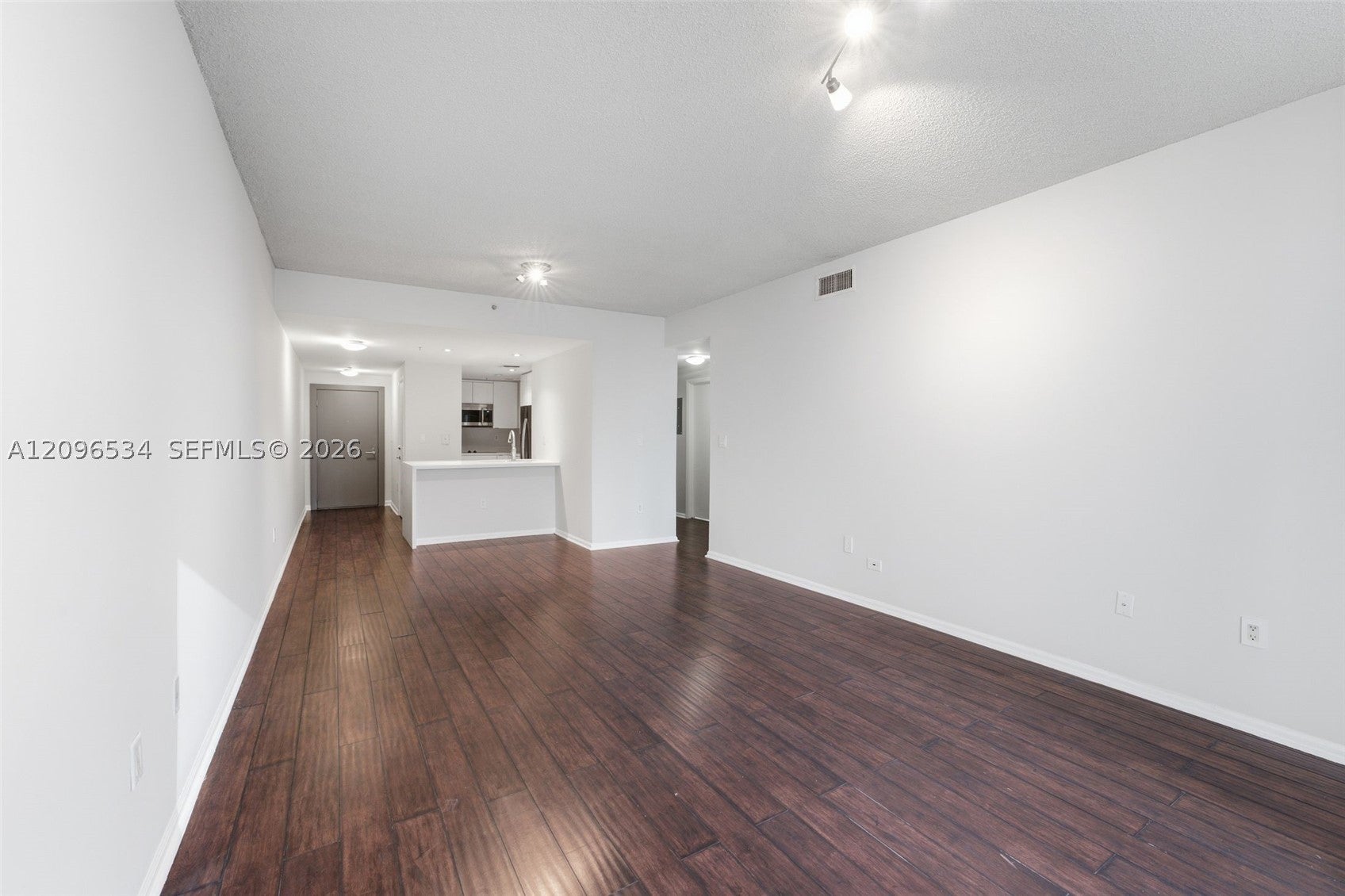 185 SE 14th Ter 1010