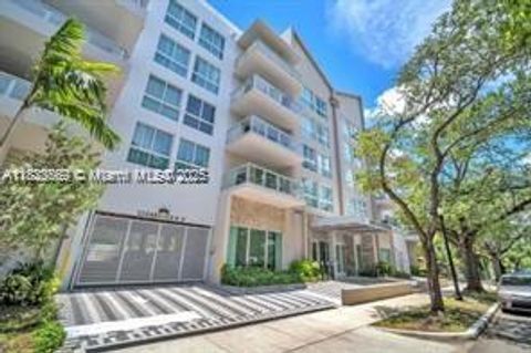 1850 MONROE 303 Hollywood FL 33020