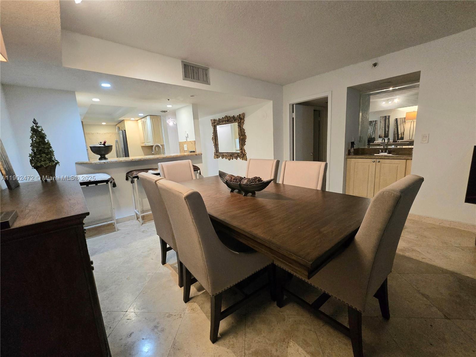 VENETIA CONDO - Residential