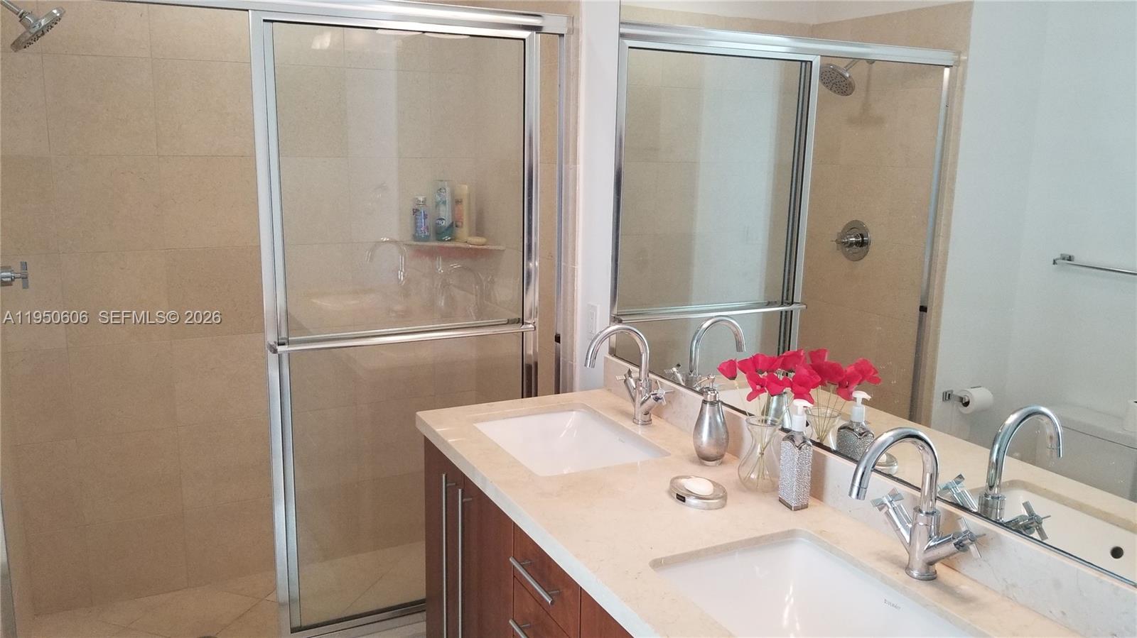 THE AXIS ON BRICKELL II C - Residential