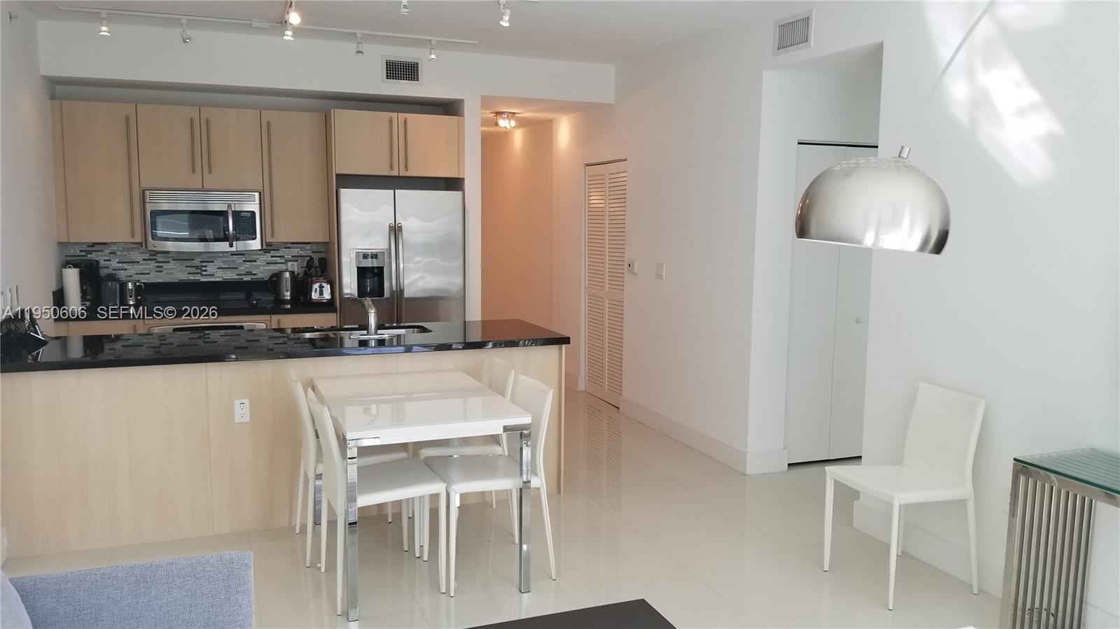 THE AXIS ON BRICKELL II C - Residential