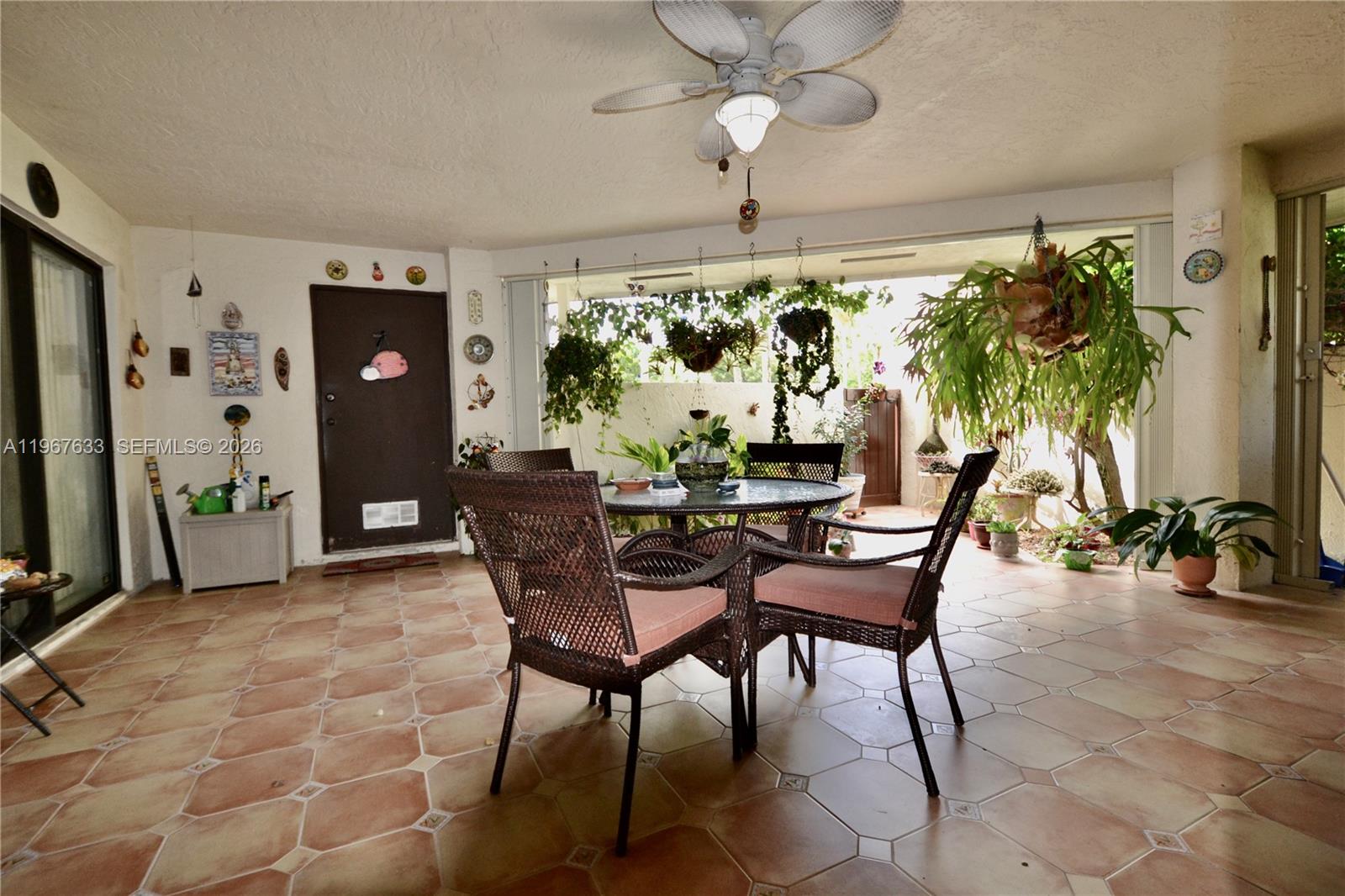 KENLAND BEND SOUTH CONDO - Residential