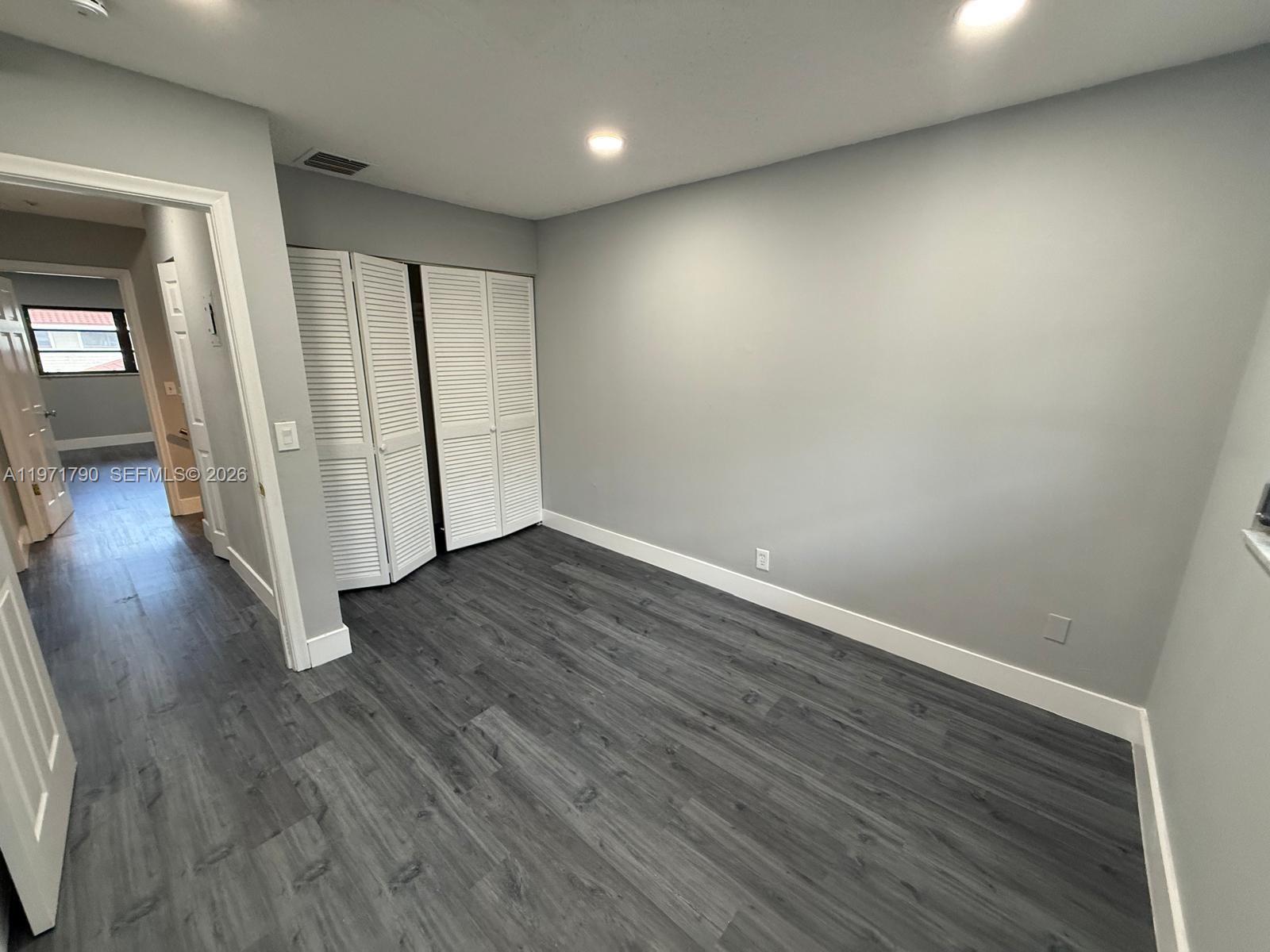 STONEHEDGE CONDO - Residential