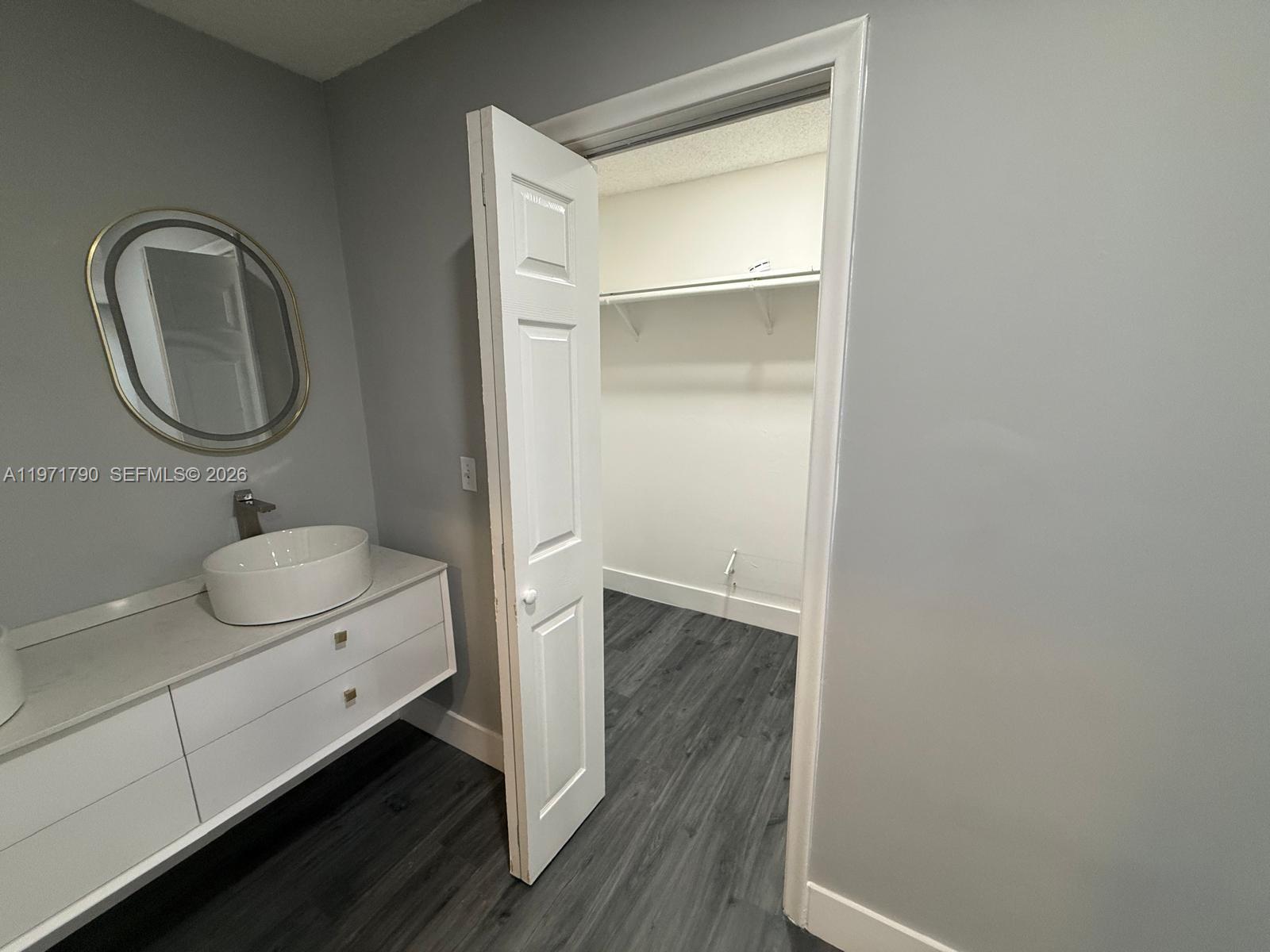 STONEHEDGE CONDO - Residential