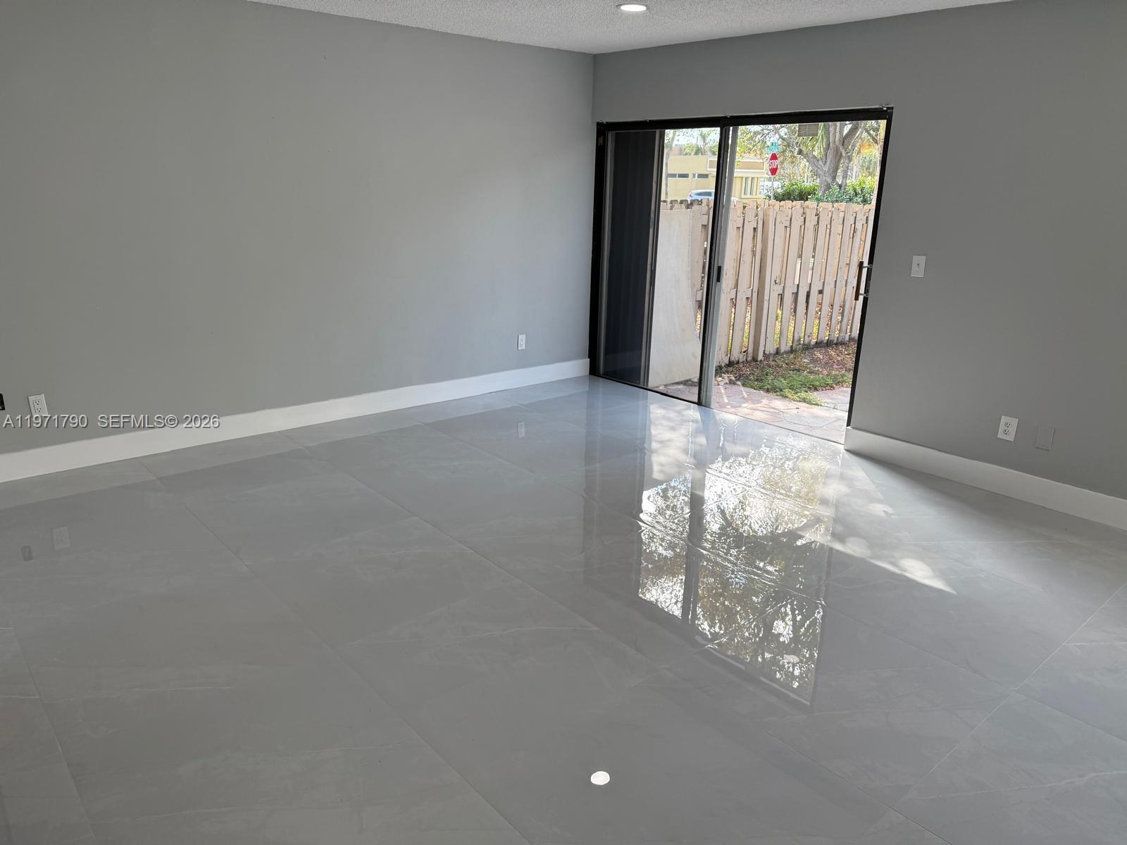 STONEHEDGE CONDO - Residential