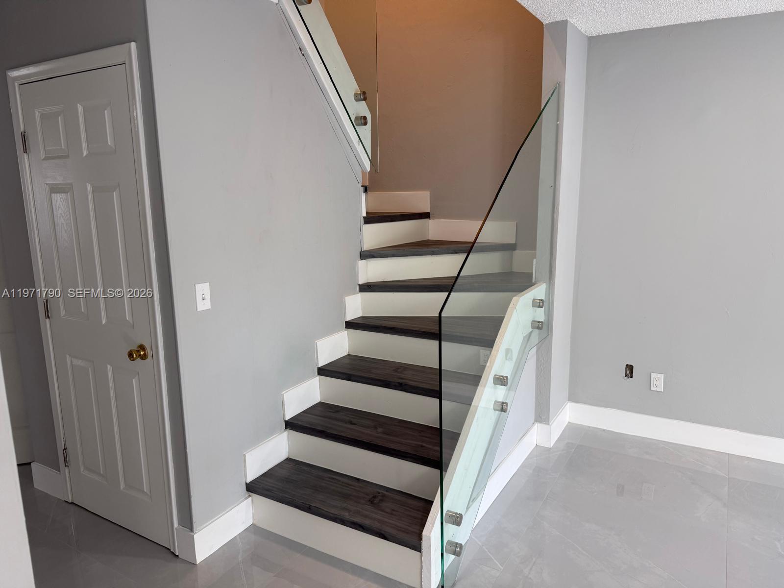 STONEHEDGE CONDO - Residential