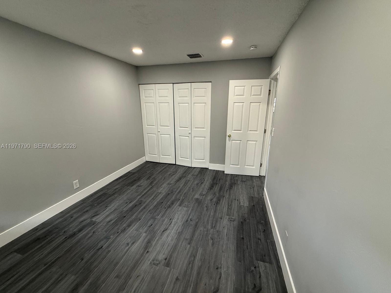 STONEHEDGE CONDO - Residential