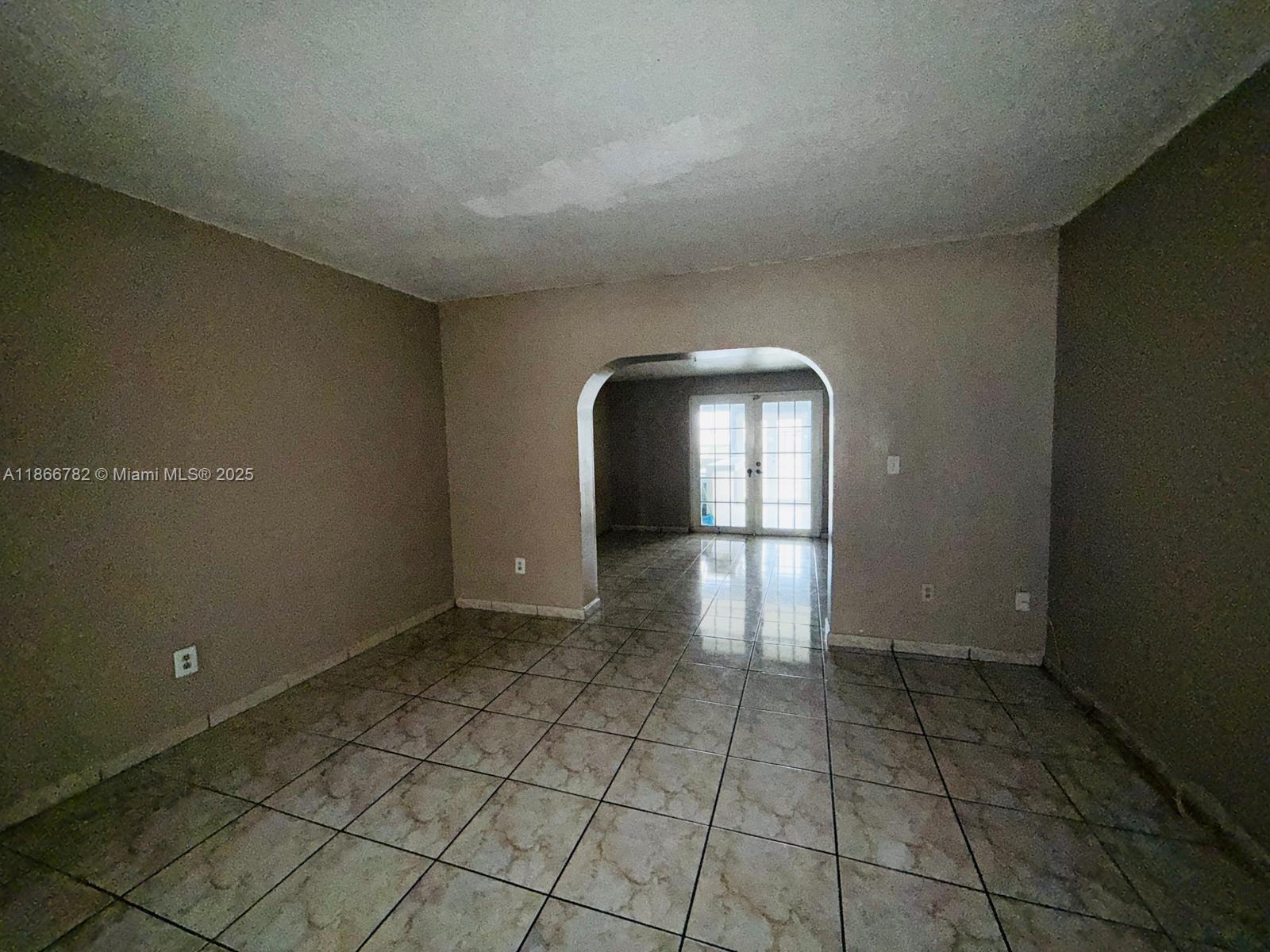 BUENAVISTA LAKES CONDO - Residential