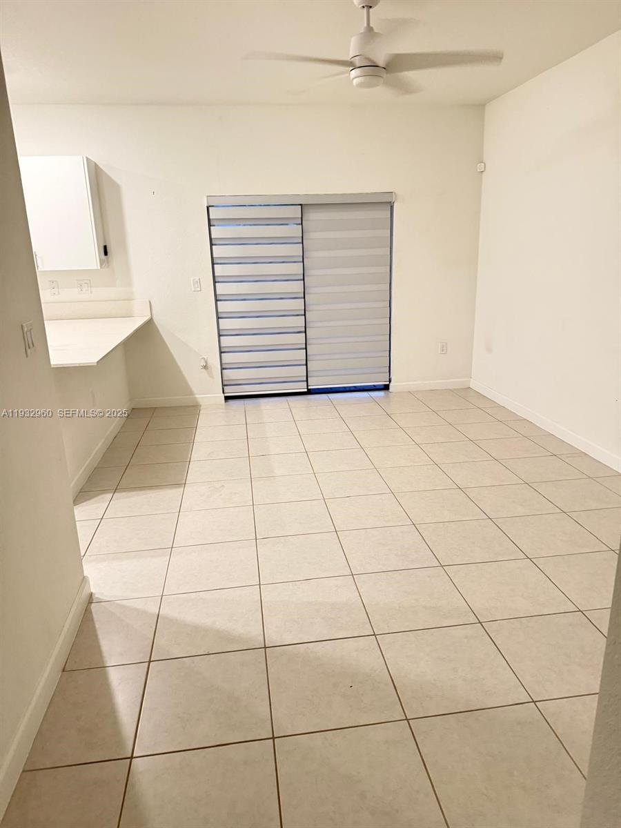 KENDALL ASSEEMBLAGE SOUTH - Residential