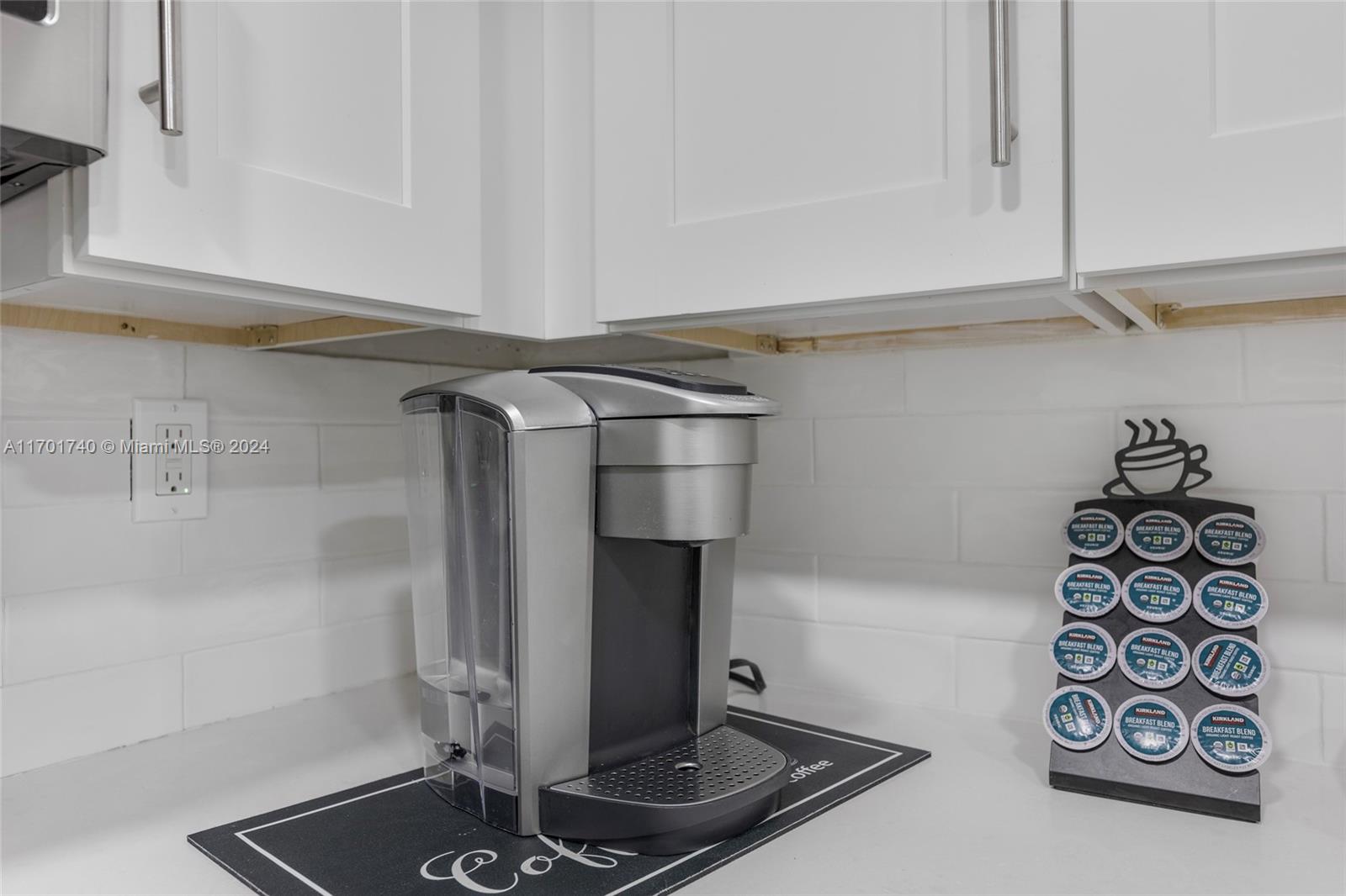 ABYSSINIA PARK - Residential Lease