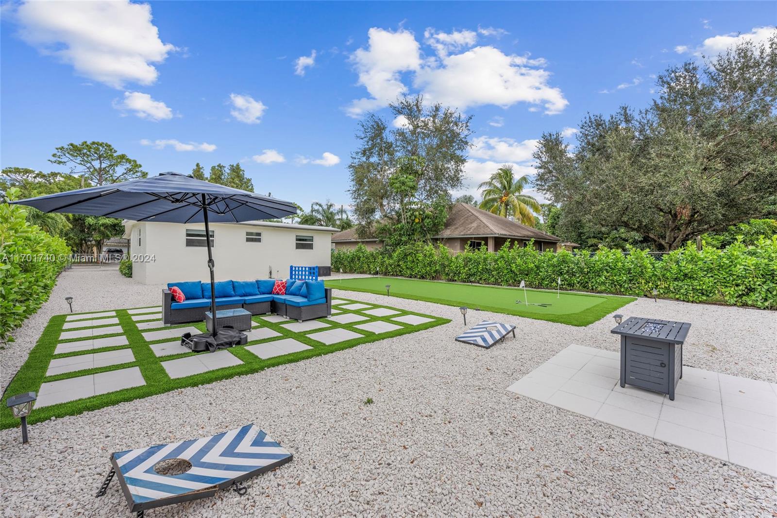 ABYSSINIA PARK - Residential Lease