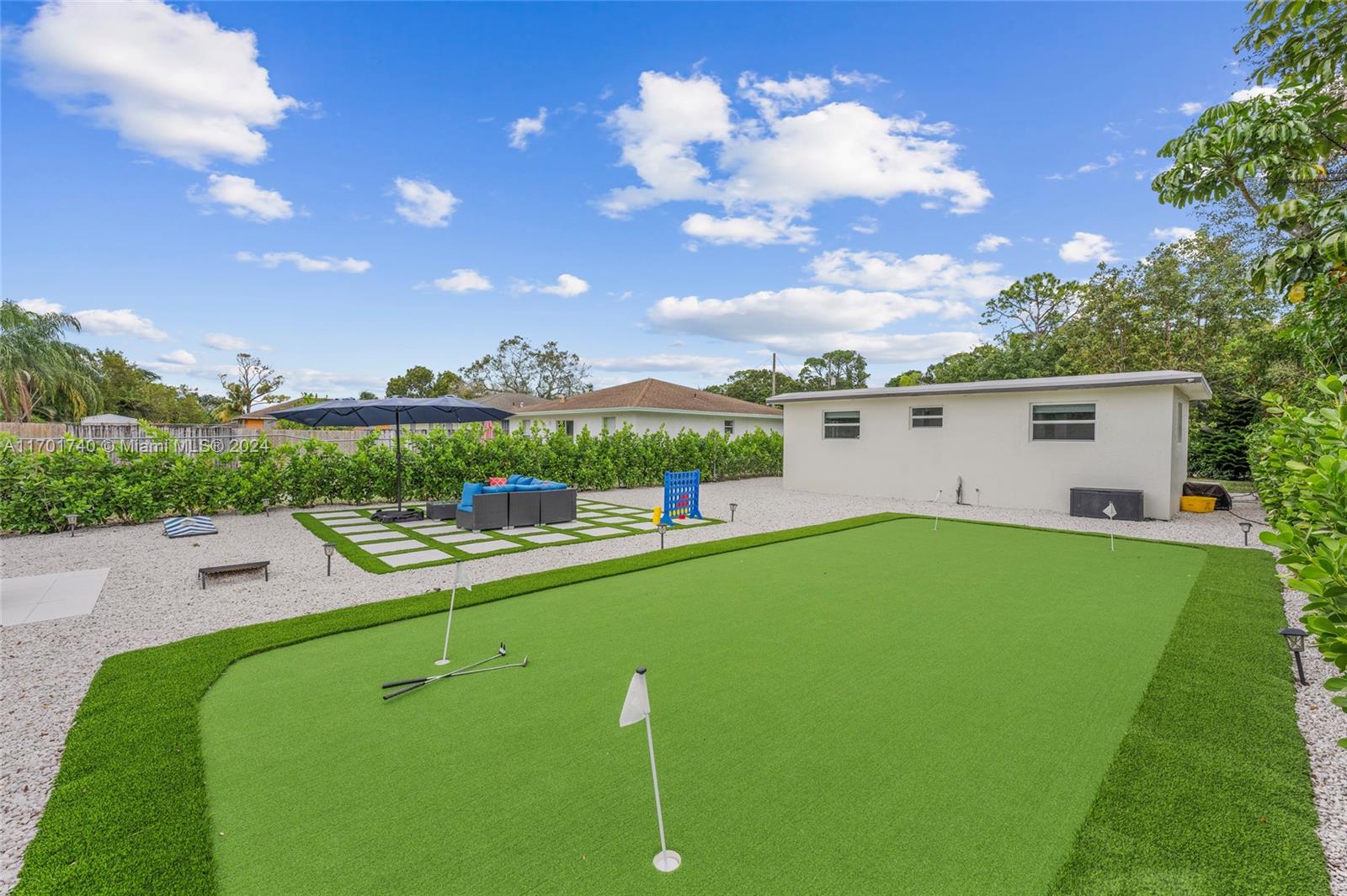 ABYSSINIA PARK - Residential Lease