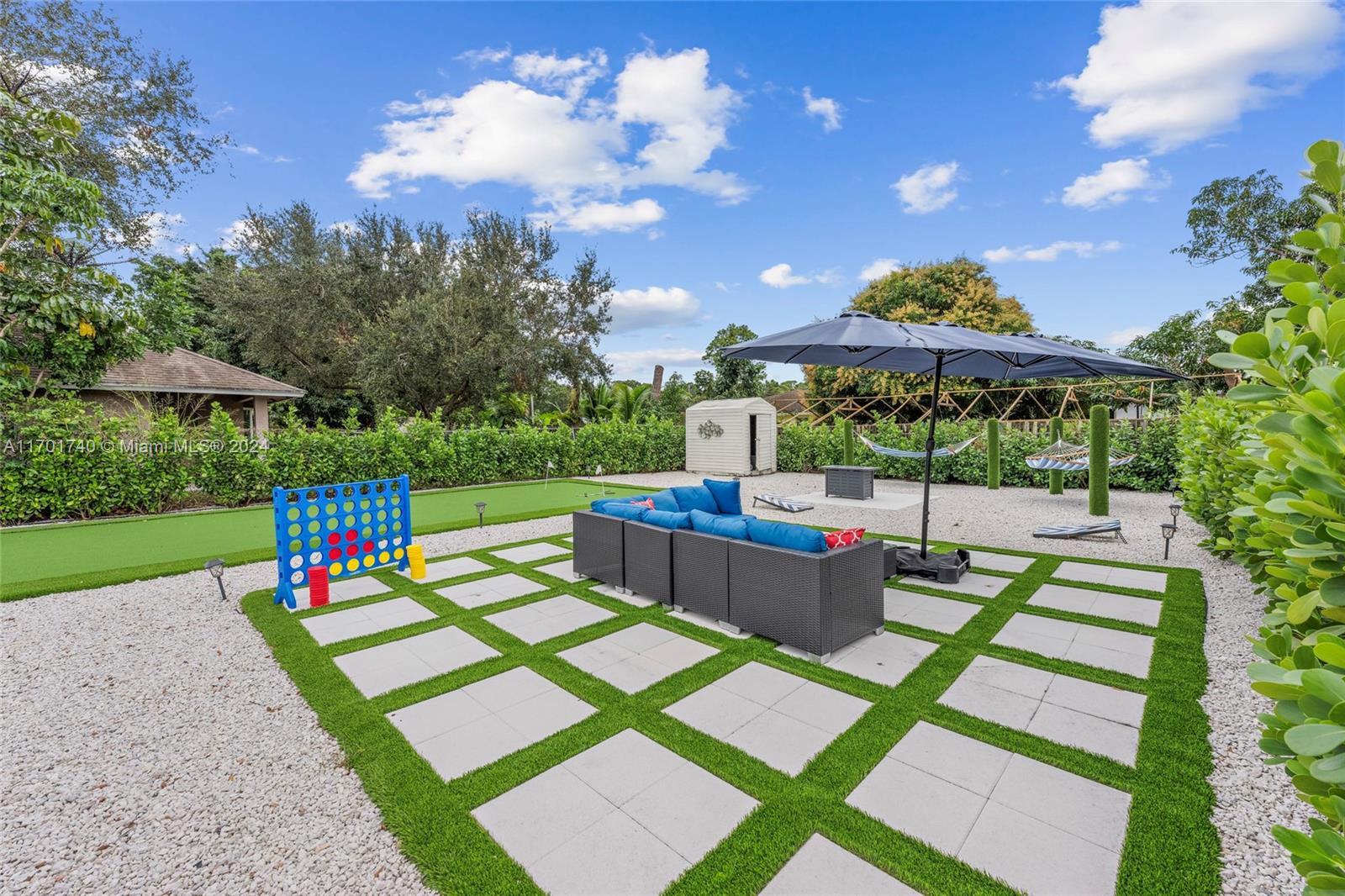 ABYSSINIA PARK - Residential Lease