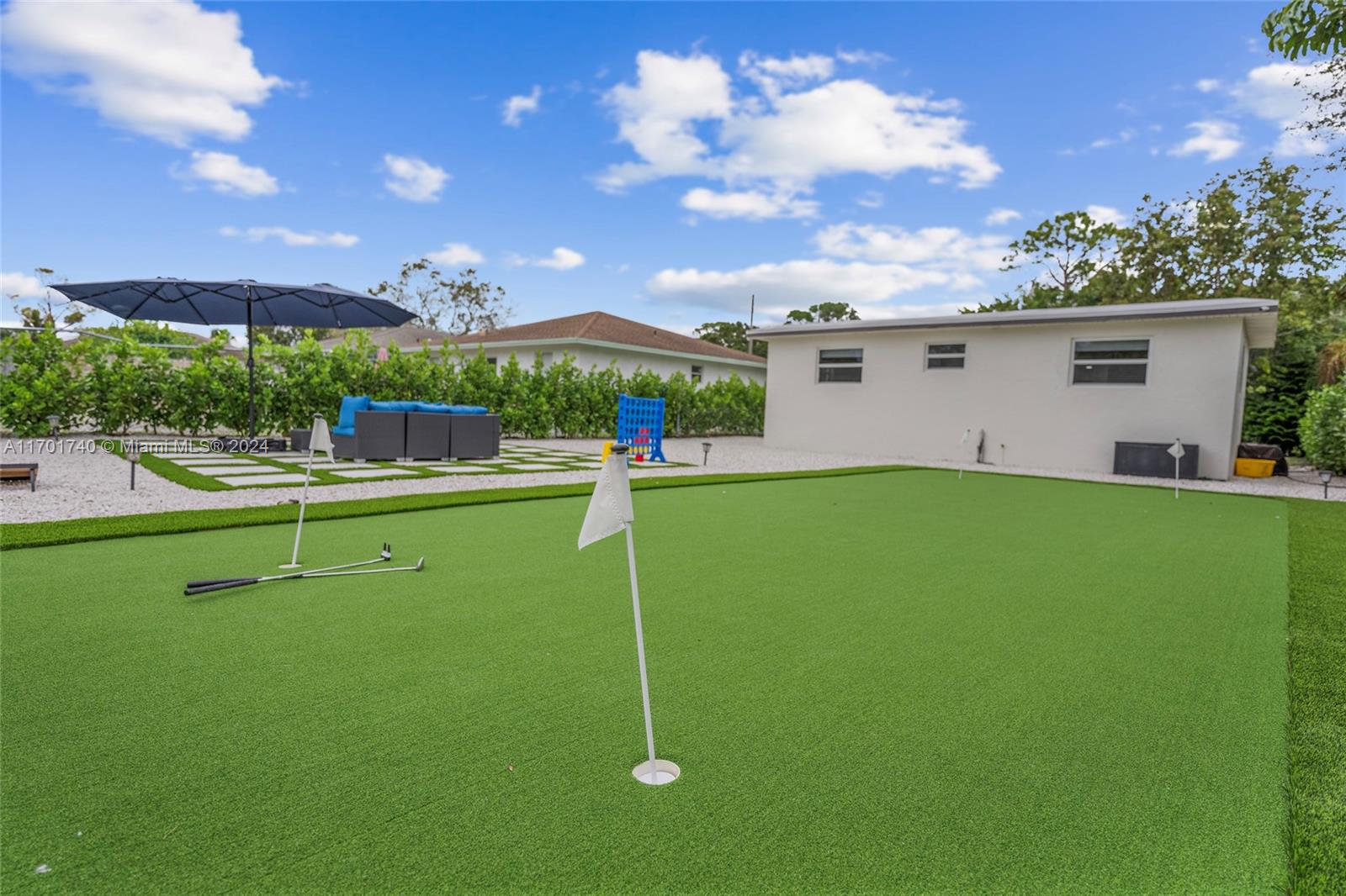 ABYSSINIA PARK - Residential Lease