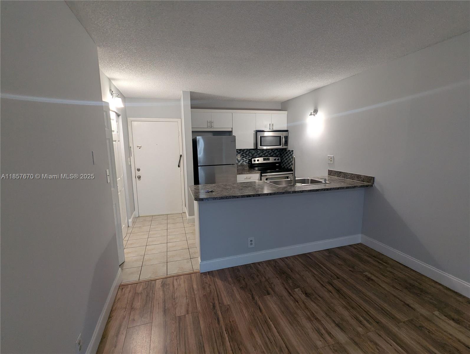 Coral Spgs Tower Club II - Residential Lease