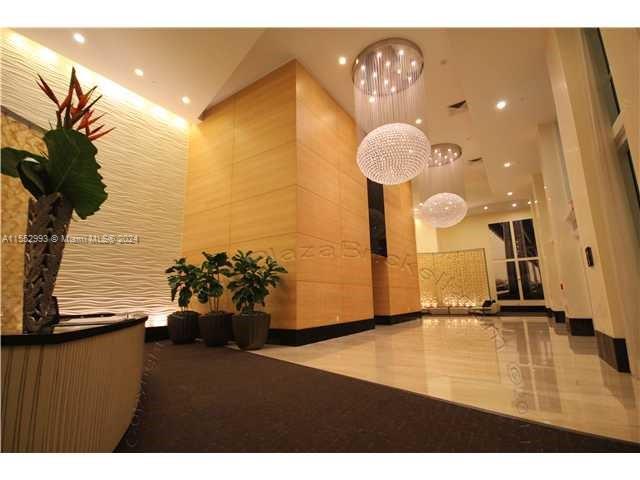 THE PLAZA 851 BRICKELL CO - Residential Lease