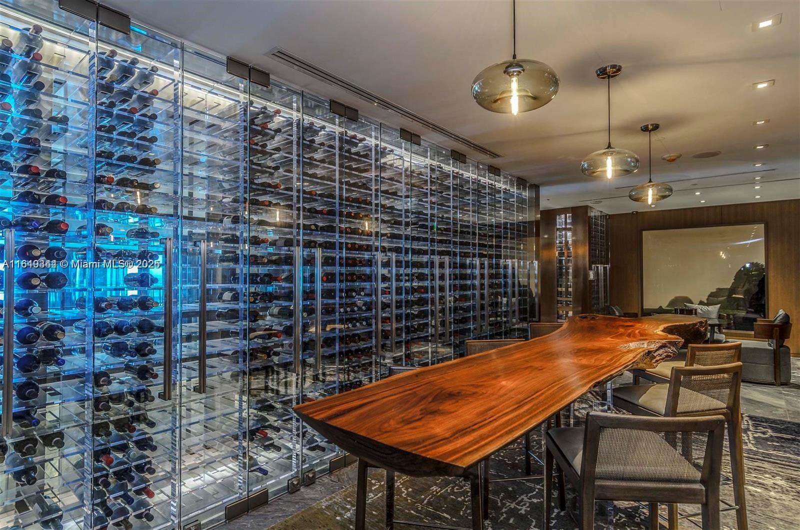 2711 HOLLYWOOD BEACH COND - Residential