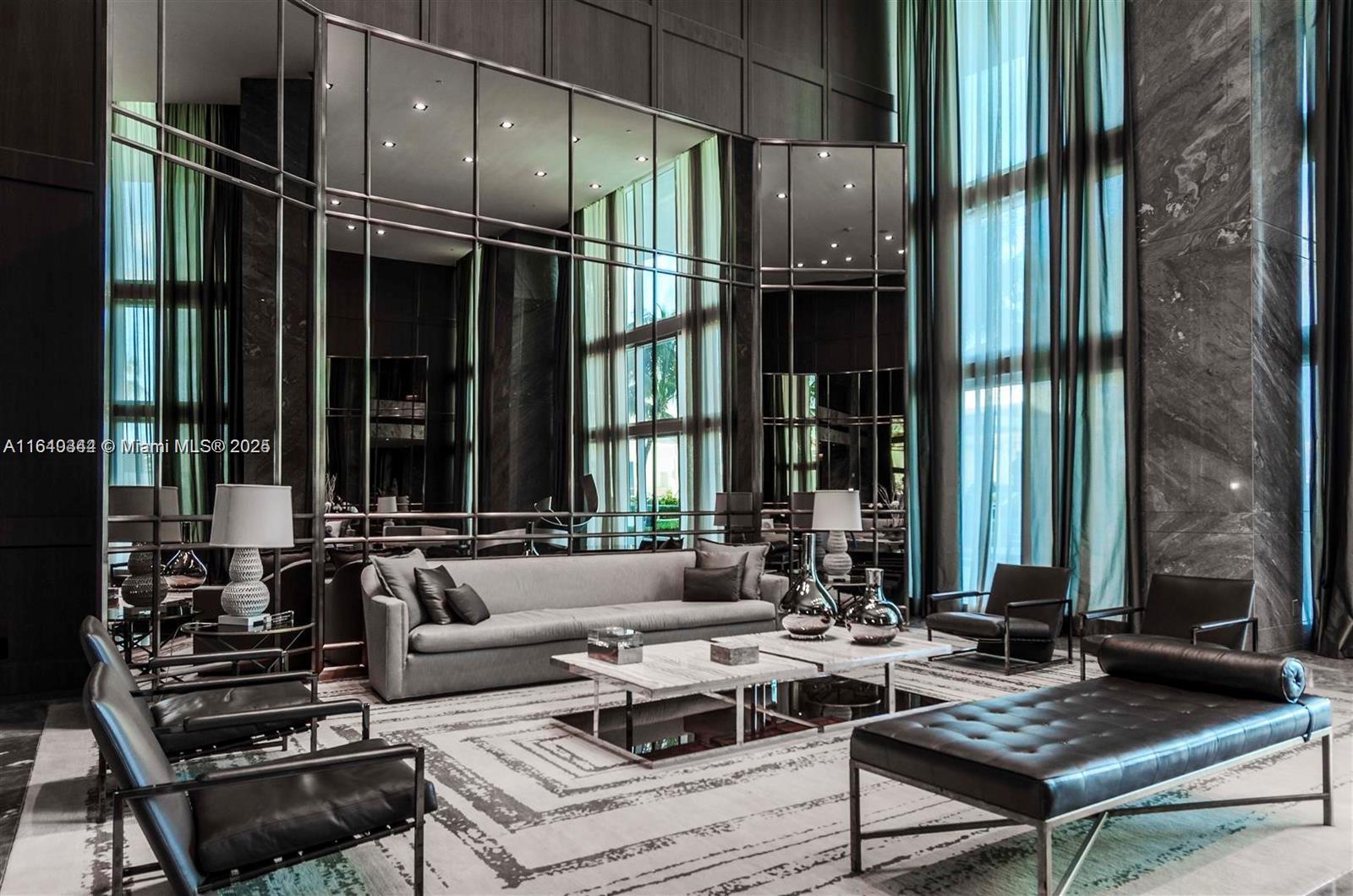 2711 HOLLYWOOD BEACH COND - Residential