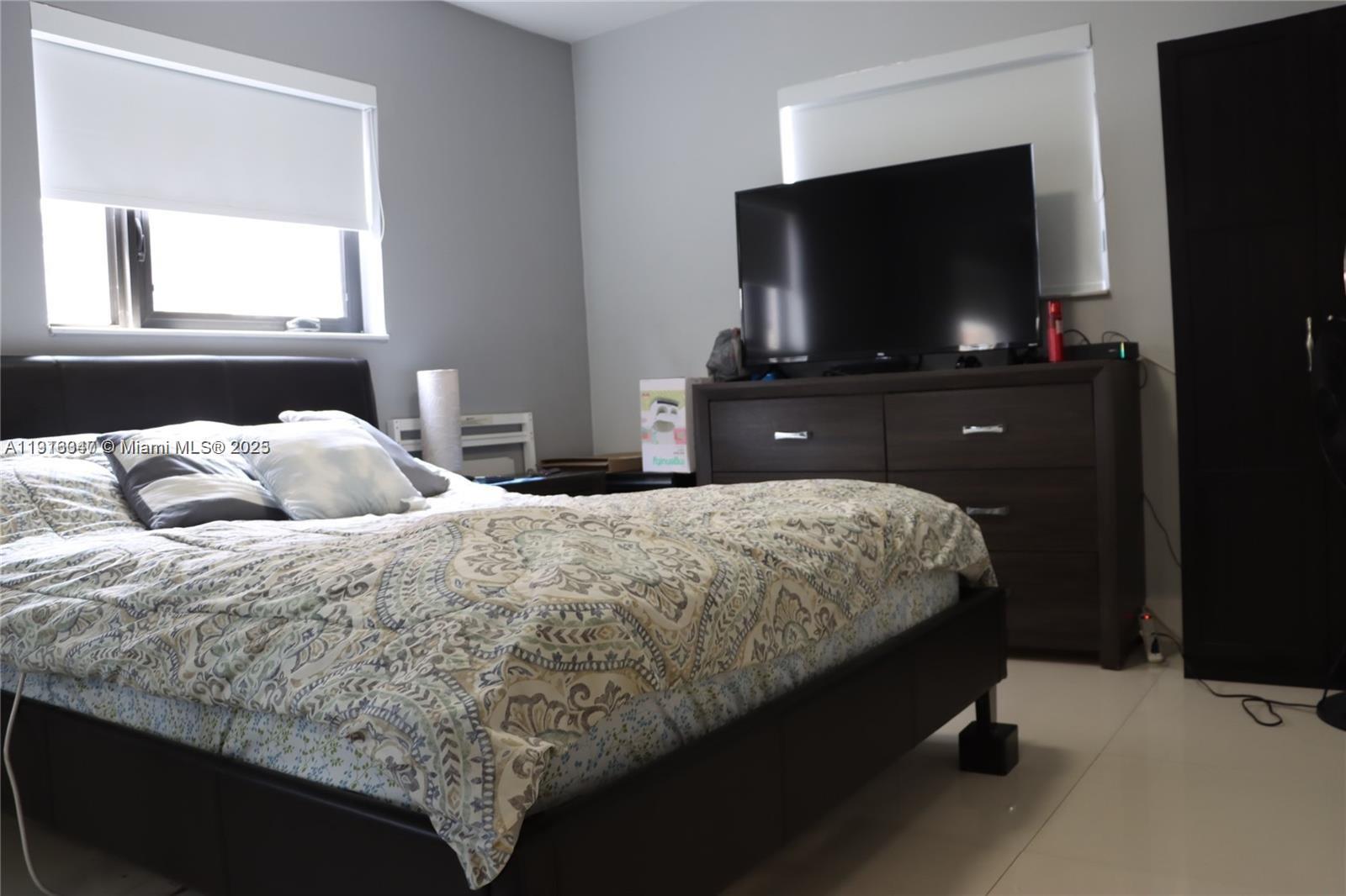 GARDENS OF EL JARDIN SEC - Residential Lease