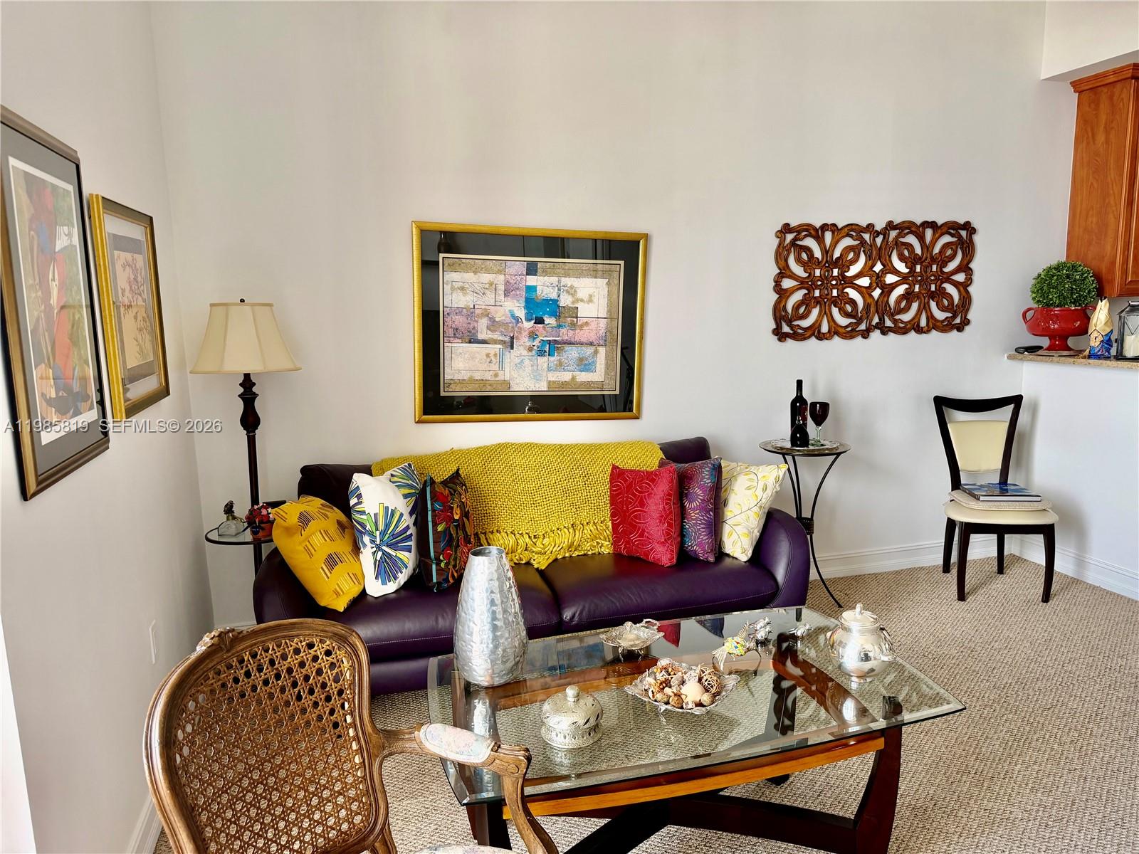 THE PONCE TOWER CONDO - Residential