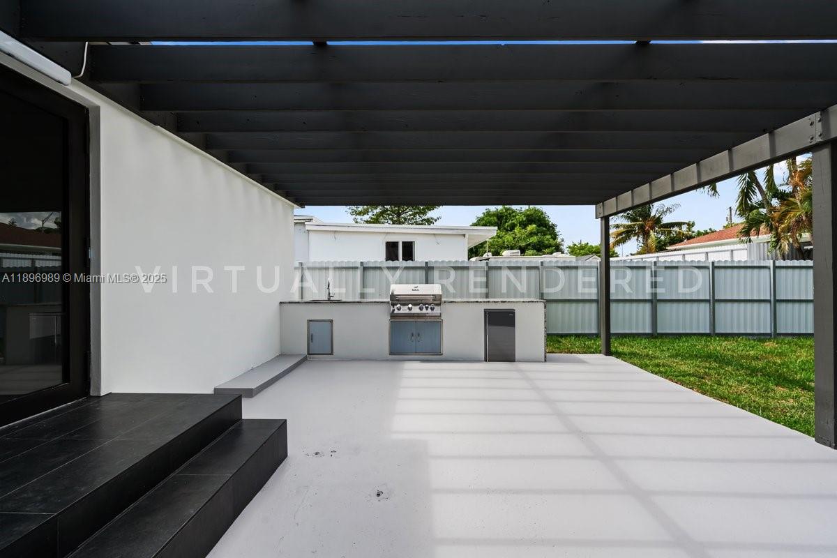 36TH ST LAWNS - Residential