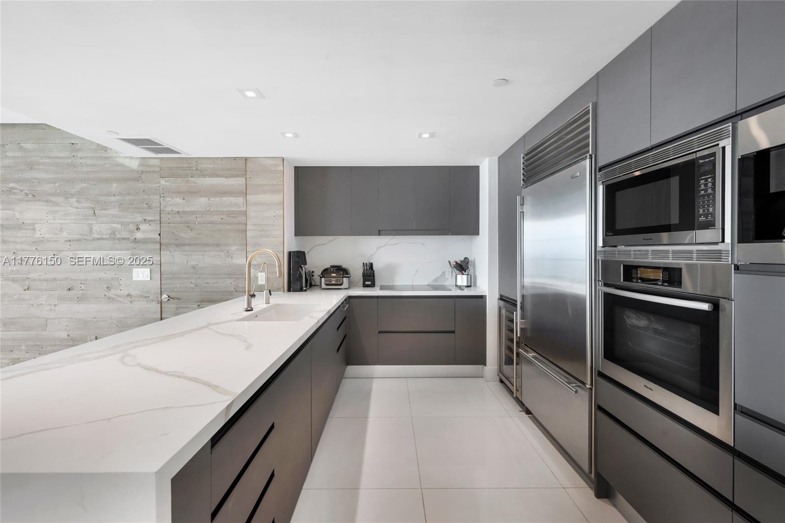 JADE BEACH CONDO - Residential