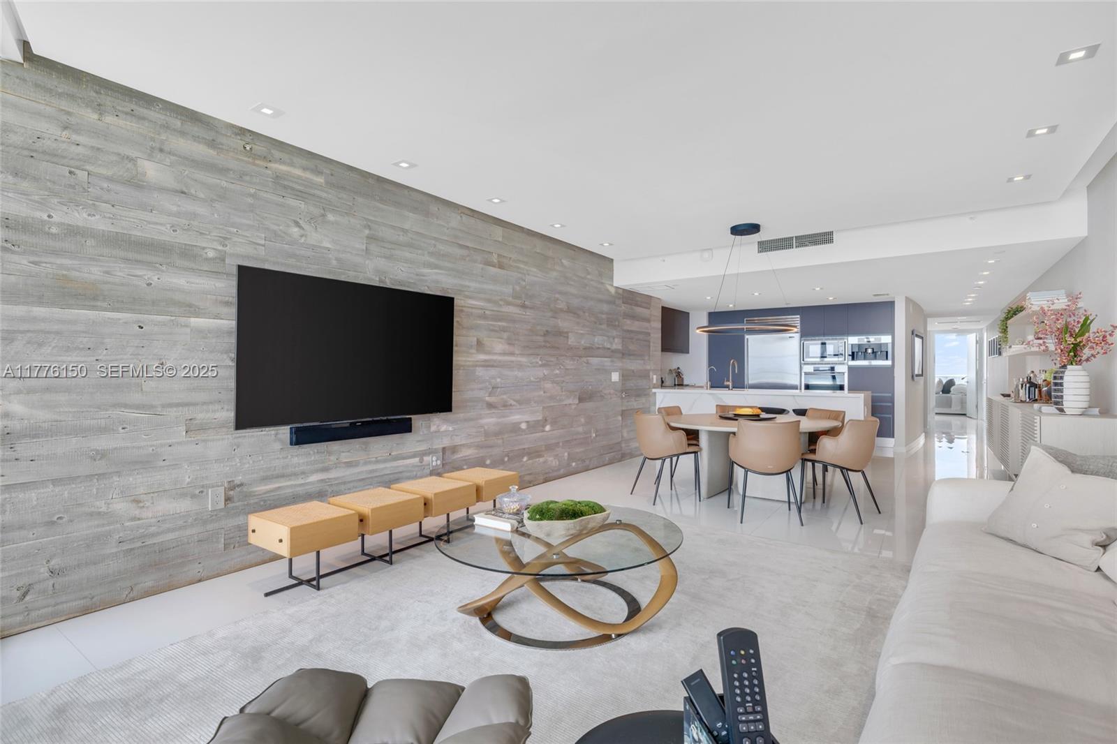 17001 E Collins Ave 1805