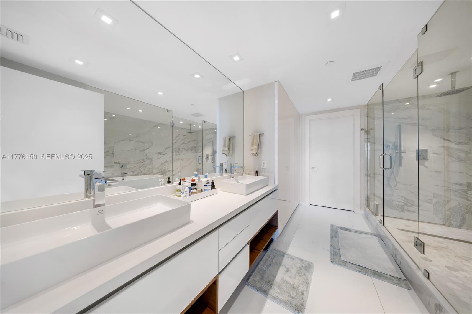 JADE BEACH CONDO - Residential