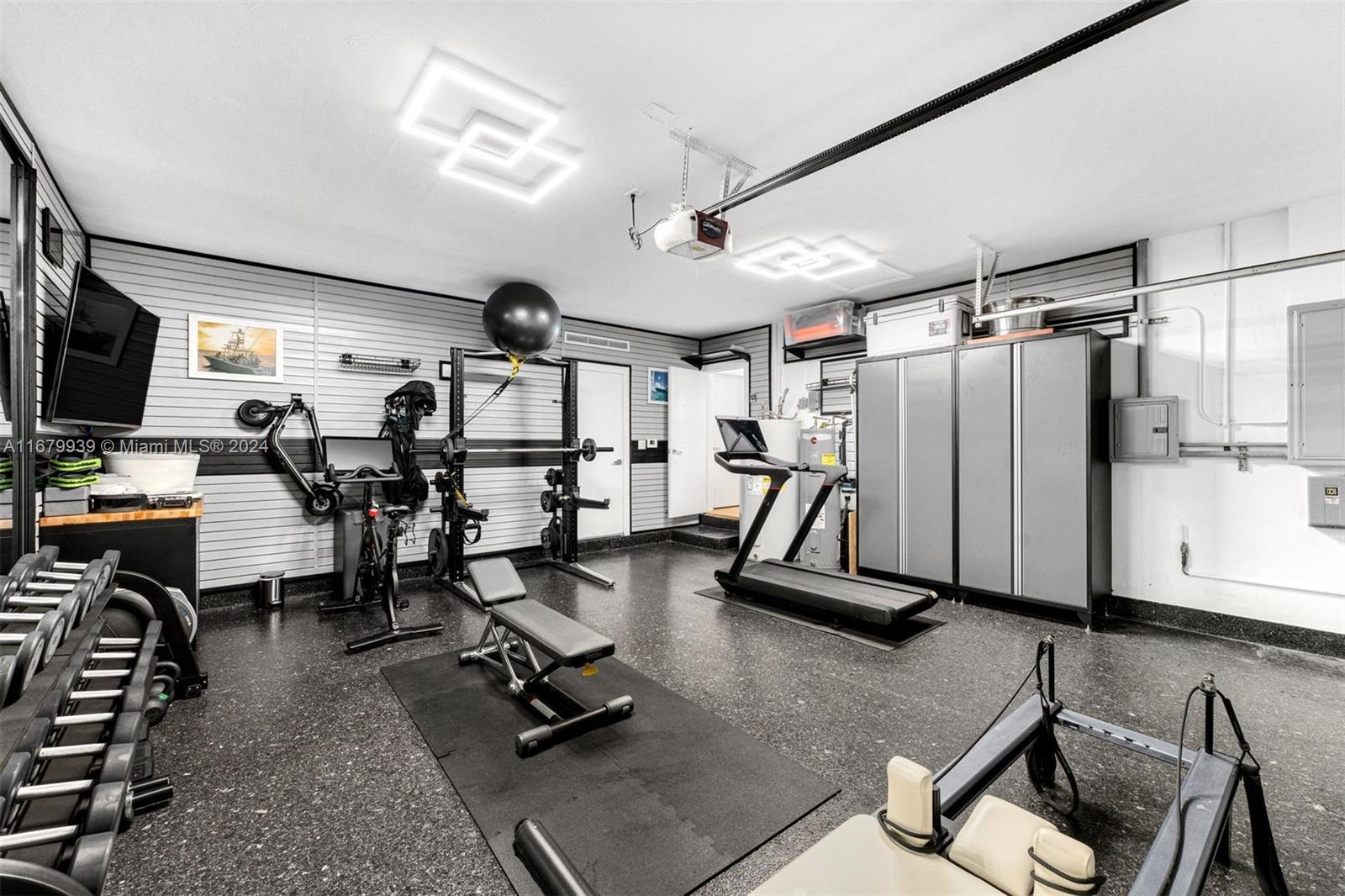 FELIX PARK HOME ACRES - Residential