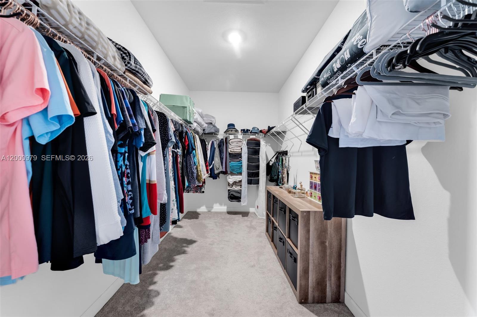 PARADISE PINES - Residential