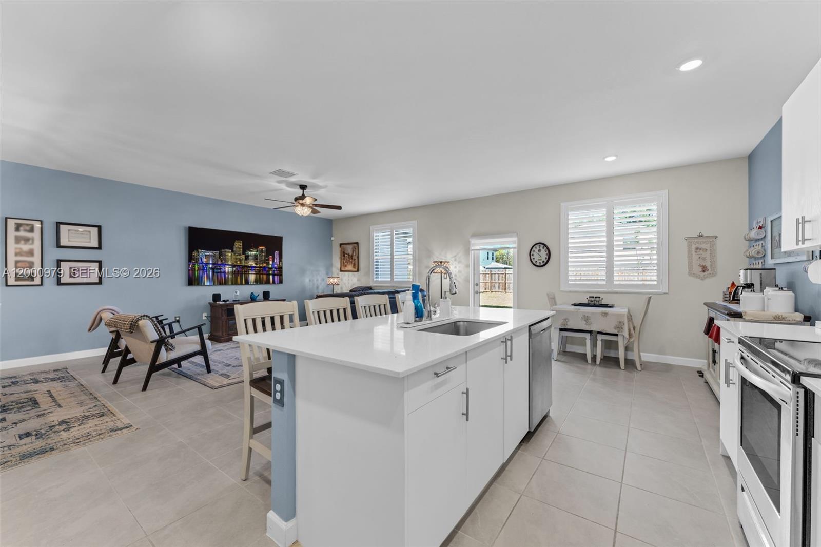 PARADISE PINES - Residential