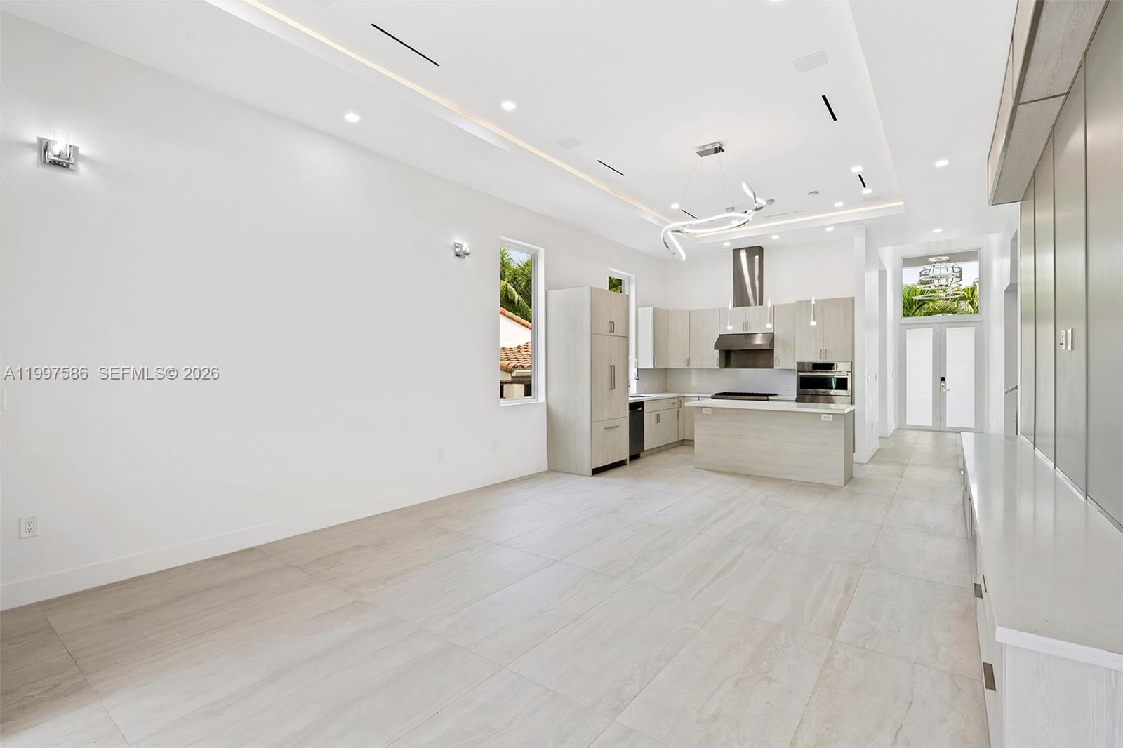 VICTORIA PARK CORR AMEN P - Residential Lease