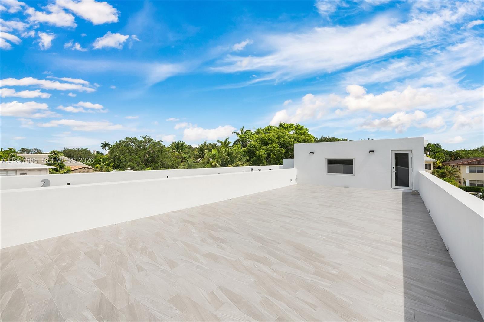 VICTORIA PARK CORR AMEN P - Residential Lease